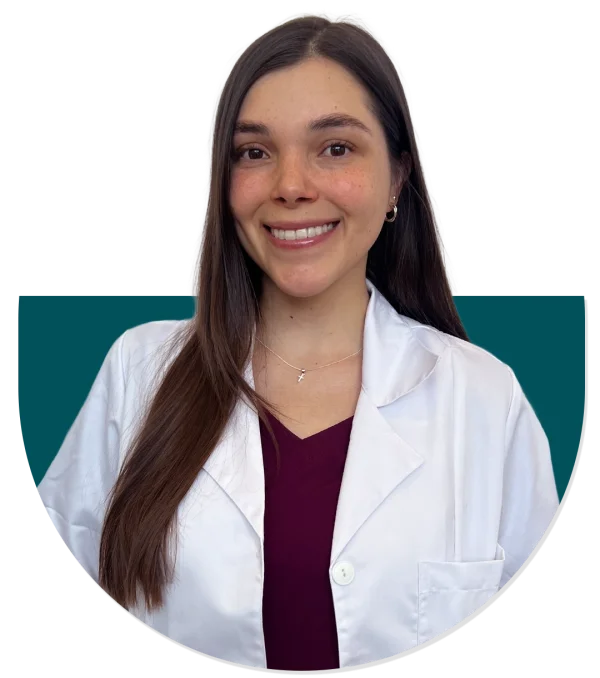 Dra. Andrea Russy, Especialista en Medicina Estética en Botoshop Bogotá